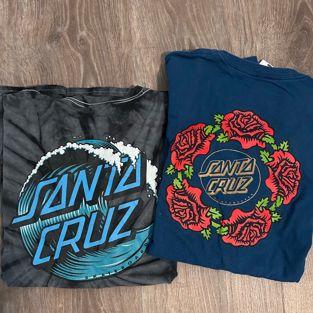 2 Santa Cruz Skateboards Men’s Graphic T-Shirts - Black and Blue